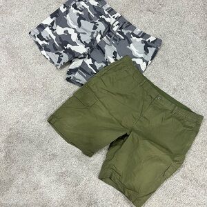 Men's Green and Camouflage Shorts